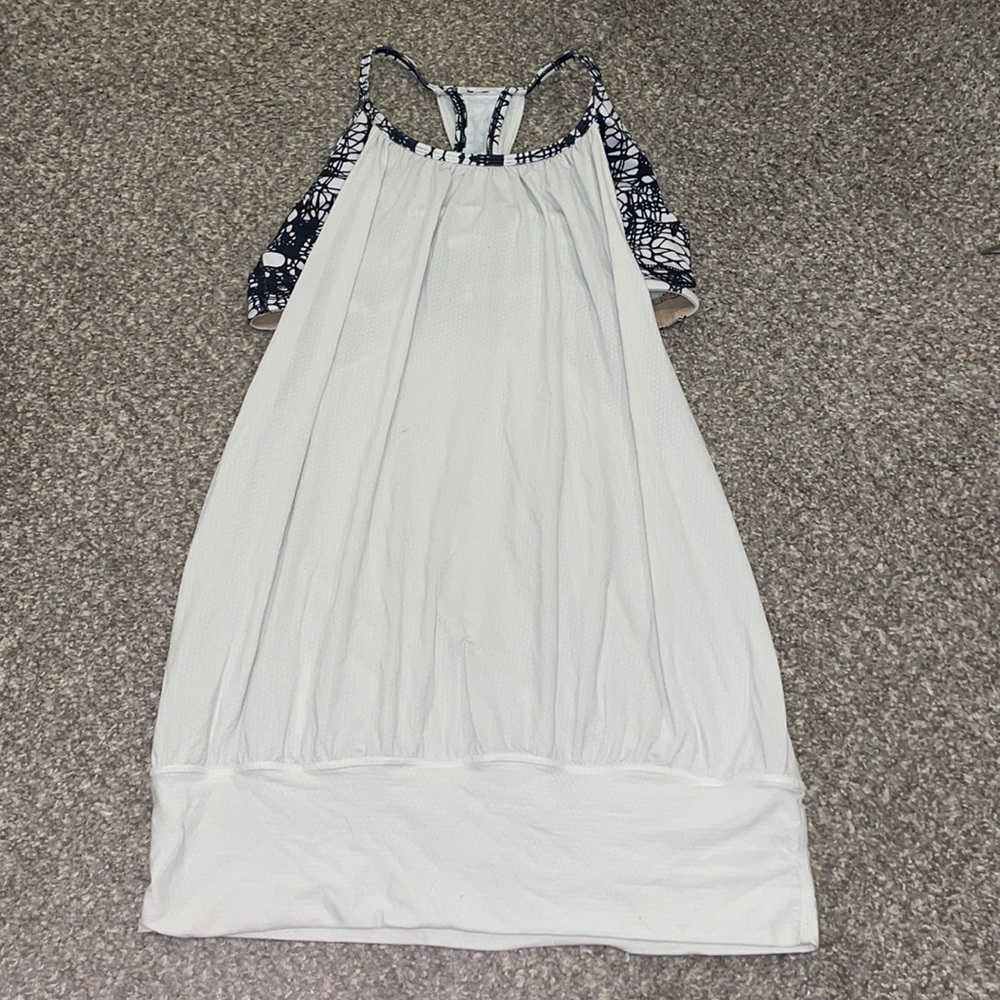 Lululemon Black and White Tank
